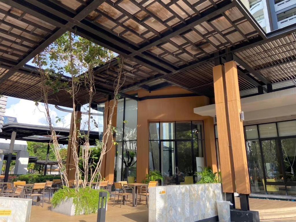 Dluxx Thammasat Pathum Thani Exterior foto